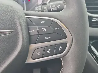Chrysler Pacifica 2026 Select 4dr Mini-Van