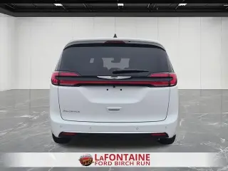Chrysler Pacifica 2026 Select 4dr Mini-Van