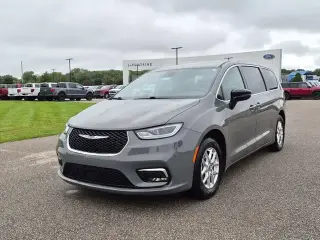 Chrysler Pacifica 2025 Select 4dr Mini-Van