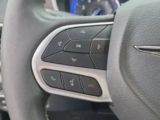 Chrysler Pacifica 2025 Select 4dr Mini-Van