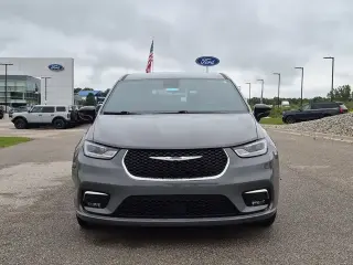 Chrysler Pacifica 2025 Select 4dr Mini-Van