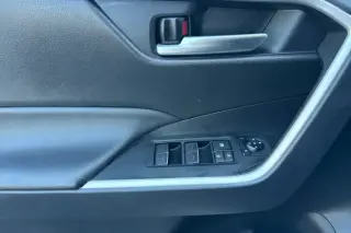 Toyota RAV4 Hybrid 2025 AWD XLE 4p SUV