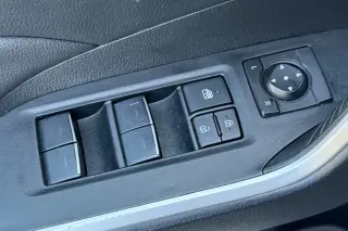 Toyota RAV4 Hybrid 2025 AWD XLE 4p SUV