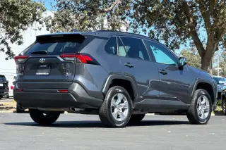 Toyota RAV4 Hybrid 2025 AWD XLE 4p SUV