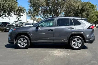 Toyota RAV4 Hybrid 2025 AWD XLE 4p SUV