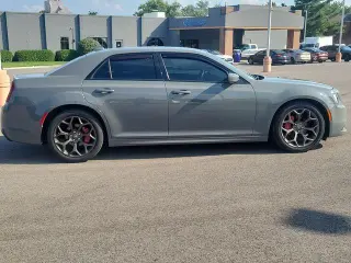 Chrysler 300 2018 S 4dr Sedán