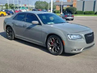 Chrysler 300 2018 S 4dr Sedán