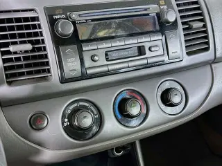 Toyota Camry 2004 LE 4dr Sedán
