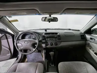 Toyota Camry 2004 LE 4dr Sedán