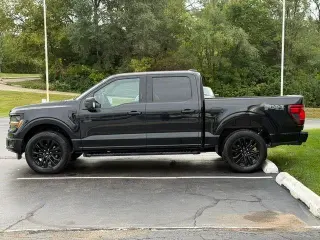 Ford F-150 2024 4x4 XLT 4dr SuperCrew 5.5 ft. SB