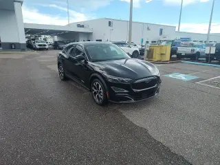 Ford Mustang Mach-E 2025 Select 4dr SUV