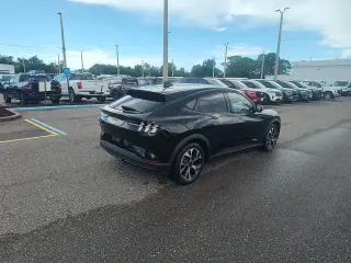 Ford Mustang Mach-E 2025 Select 4dr SUV