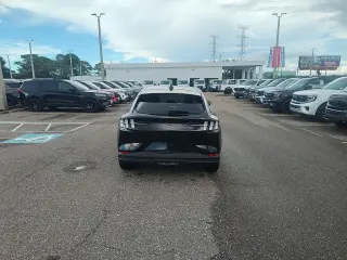 Ford Mustang Mach-E 2025 Select 4dr SUV