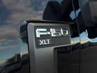 Ford F-150 2022 4x4 XLT 4p SuperCrew 5,5 ft. CB Nuevo