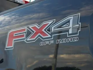 Ford F-150 2022 4x4 XLT 4p SuperCrew 5,5 ft. CB Nuevo