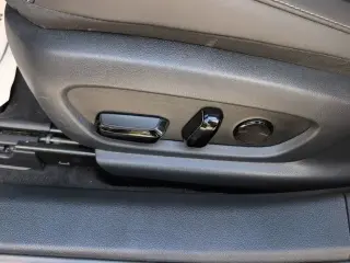 Lexus ES 300h 2024 F SPORT Handling 4dr Sedán