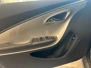 Chevrolet Volt 2015 4p Hatchback