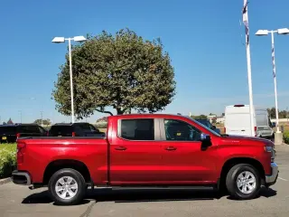 Chevrolet Silverado 1500 2021 4x2 LT 4dr Crew Cab 5.8 ft. CB