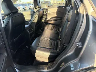Ford Edge 2023 AWD SEL 4dr Crossover