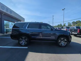 GMC Yukon 2017 4x4 Denali 4dr SUV