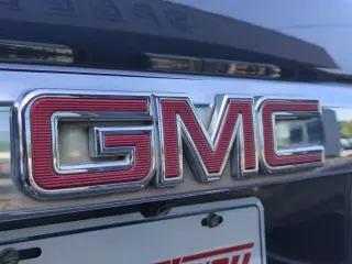 GMC Yukon 2017 4x4 Denali 4dr SUV