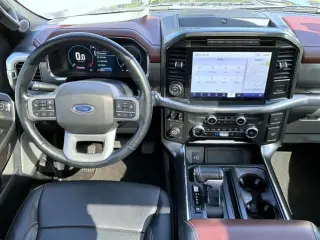 Ford F-150 2022 4x4 Lariat 4p SuperCrew 5.5 ft. SB