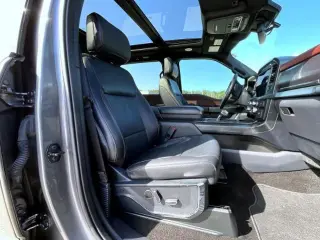 Ford F-150 2022 4x4 Lariat 4p SuperCrew 5.5 ft. SB