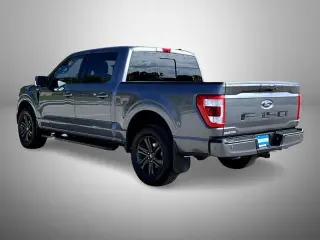 Ford F-150 2022 4x4 Lariat 4p SuperCrew 5.5 ft. SB