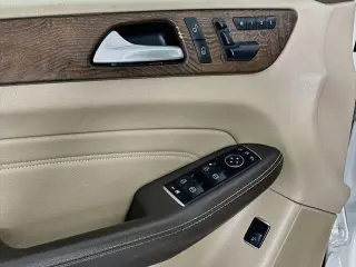 Mercedes-Benz Clase M 2015 ML 350 4dr SUV
