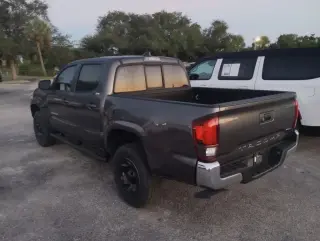 Toyota Tacoma 2023 4x2 SR5 4dr Double Cab 5.0 ft SB