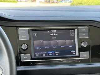 Volkswagen Jetta 2024 SE 4dr Sedán