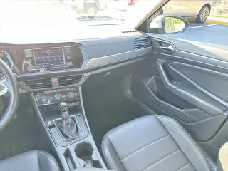 Volkswagen Jetta 2024 SE 4dr Sedán