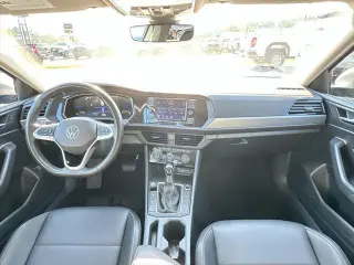 Volkswagen Jetta 2024 SE 4dr Sedán