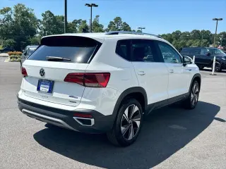 Volkswagen Taos 2024 AWD SE 4Motion 4dr SUV