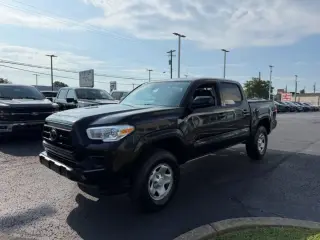Toyota Tacoma 2022 4x4 SR V6 4dr Double Cab 5.0 ft SB