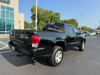 Toyota Tacoma 2022 4x4 SR V6 4dr Double Cab 5.0 ft SB