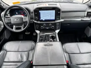 Ford F-150 2022 4x4 Platino 4dr SuperCrew 5.5 ft. SB