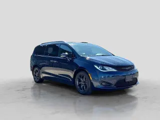 Chrysler Pacifica 2019 Limited 4dr Mini-Van