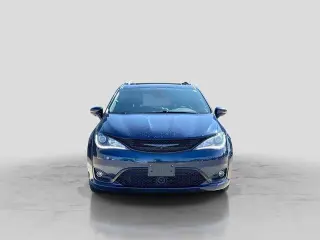 Chrysler Pacifica 2019 Limited 4dr Mini-Van