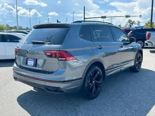 Volkswagen Tiguan 2024 SE R-Line Black 4dr SUV