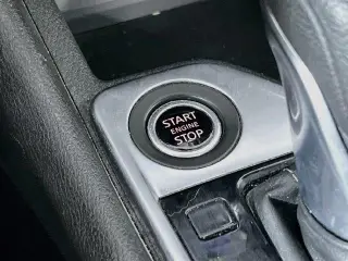 Nissan Sentra 2025 SV 4dr Sedán