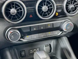 Nissan Sentra 2025 SV 4dr Sedán
