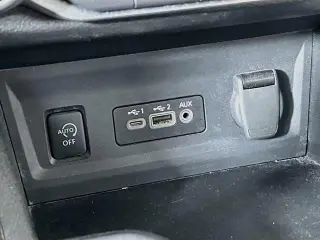 Nissan Sentra 2025 SV 4dr Sedán