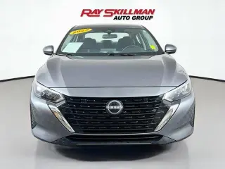 Nissan Sentra 2025 SV 4dr Sedán