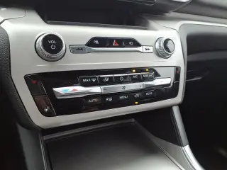 Ford Explorer 2023 AWD XLT 4dr SUV
