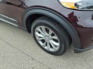 Ford Explorer 2023 AWD XLT 4dr SUV