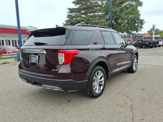 Ford Explorer 2023 AWD XLT 4dr SUV