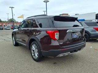Ford Explorer 2023 AWD XLT 4dr SUV