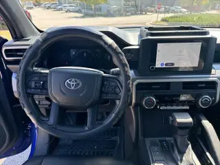 Toyota Tacoma 2025 4x2 SR5 4dr Double Cab 5.0 ft SB