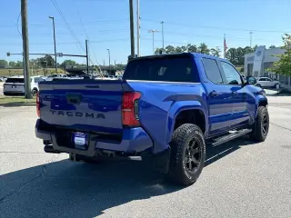 Toyota Tacoma 2025 4x2 SR5 4dr Double Cab 5.0 ft SB
